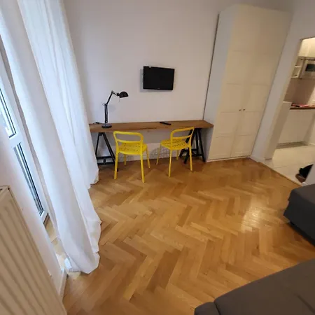 Apartamento Wiatraczna, 14 Min Do Metro Centrum *
